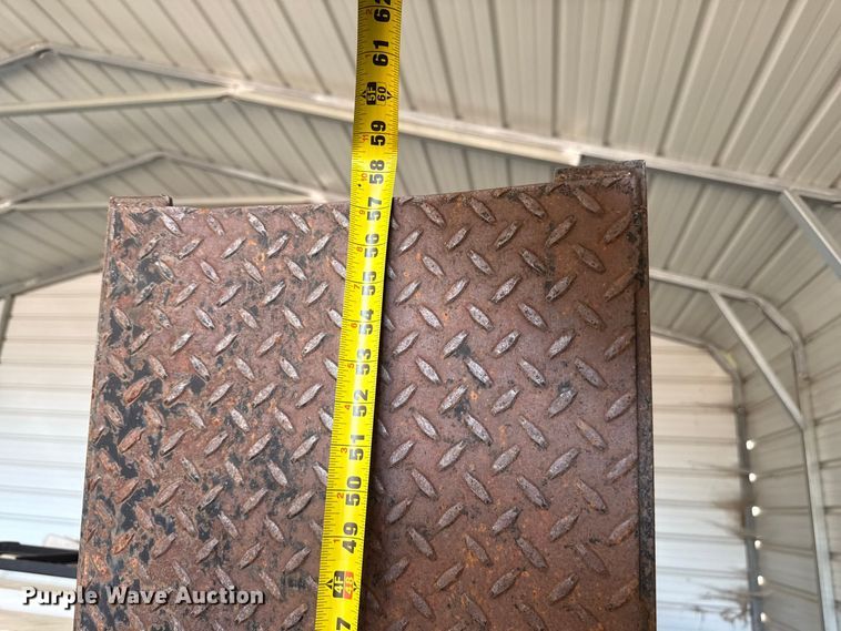 image for item EV6121 2001 Kodiak utility trailer