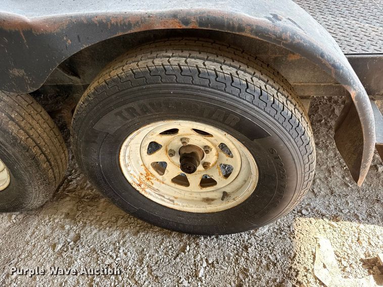 image for item EV6121 2001 Kodiak utility trailer