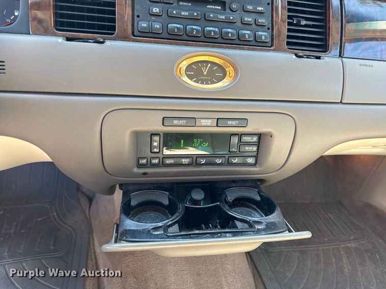 image for item EV6136 1999 Lincoln Town Car 