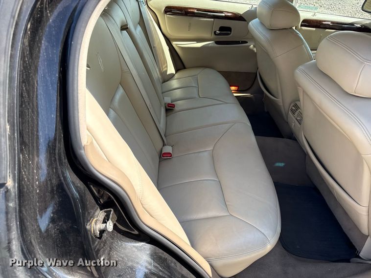 image for item EV6136 1999 Lincoln Town Car 