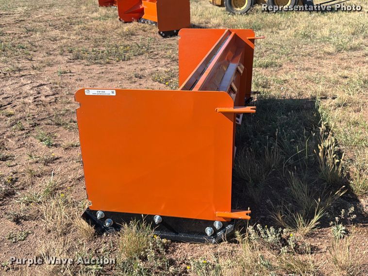 image for item EW1069 Kit Containers skid steer snow pusher