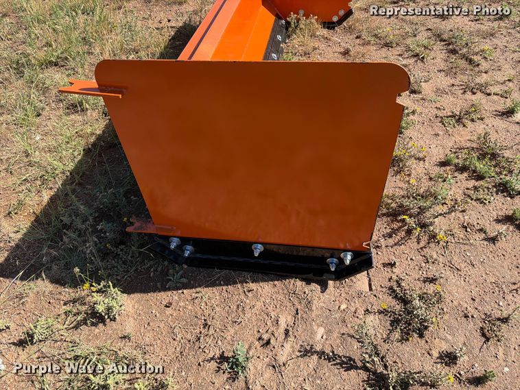 image for item EW1069 Kit Containers skid steer snow pusher