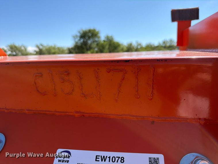 image for item EW1078 Kit Containers skid steer snow pusher