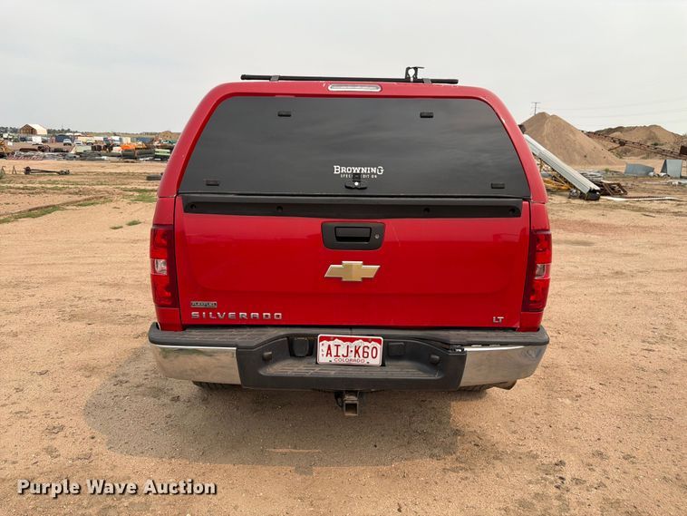 image for item EW2148 2011 Chevrolet Silverado 1500 LTZ Crew Cab pickup truck