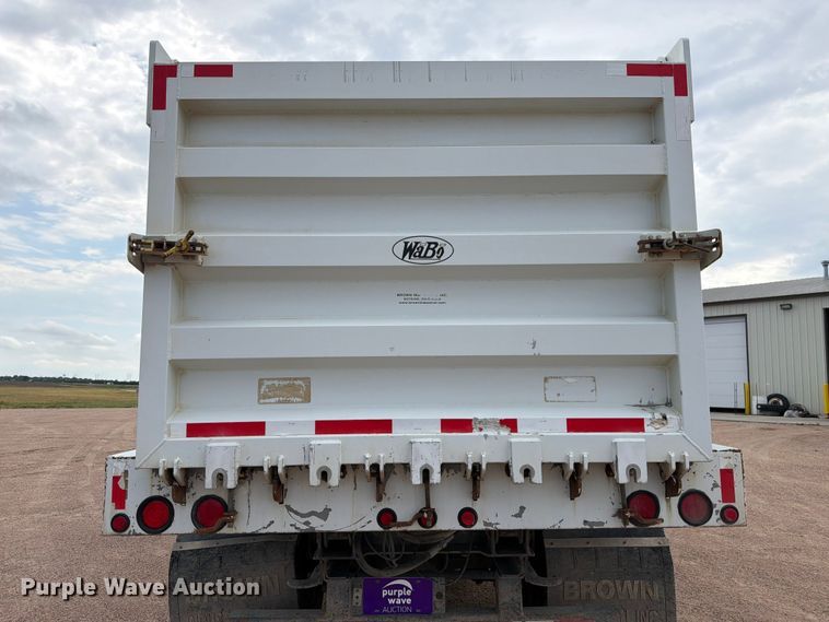 image for item EW2179 2013 Kenworth K370 refuse truck