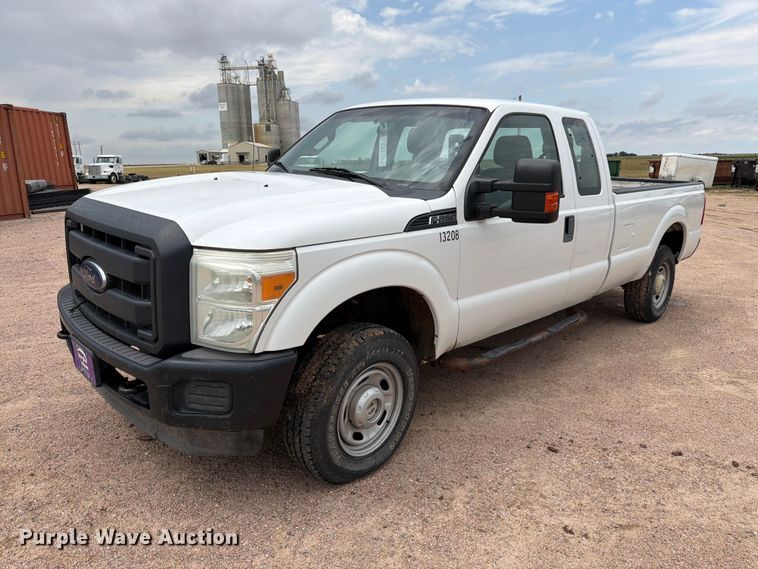 2013 Ford F250 Super Duty Ext. Cab pickup truck