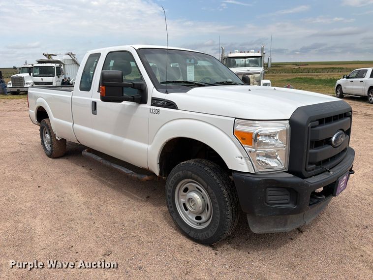 image for item EW2186 2013 Ford F250 Super Duty Ext. Cab pickup truck