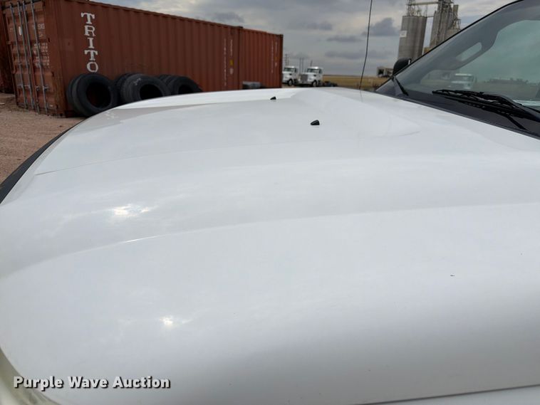 image for item EW2186 2013 Ford F250 Super Duty Ext. Cab pickup truck