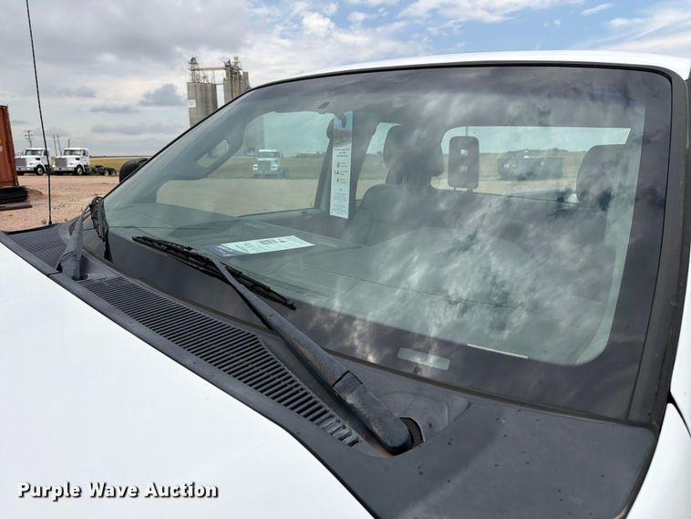 image for item EW2186 2013 Ford F250 Super Duty Ext. Cab pickup truck