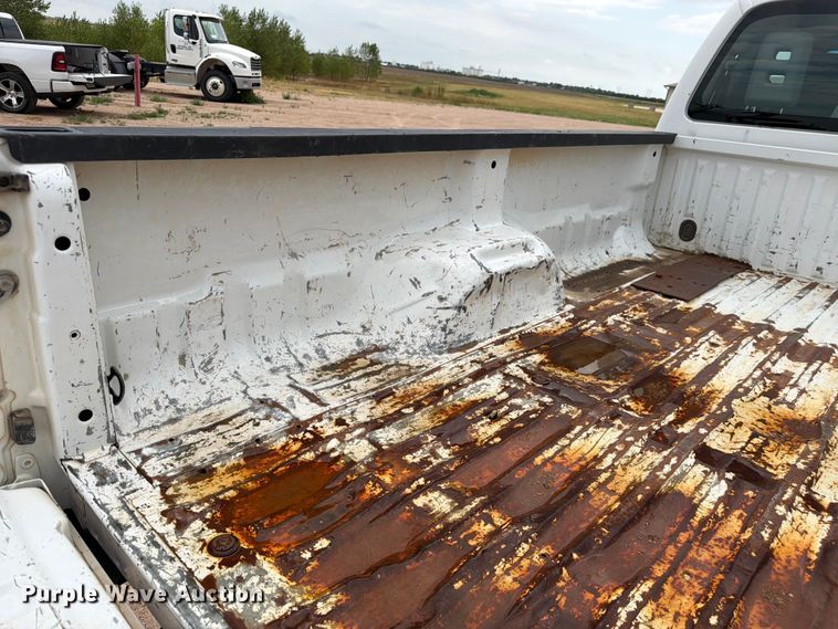 image for item EW2186 2013 Ford F250 Super Duty Ext. Cab pickup truck