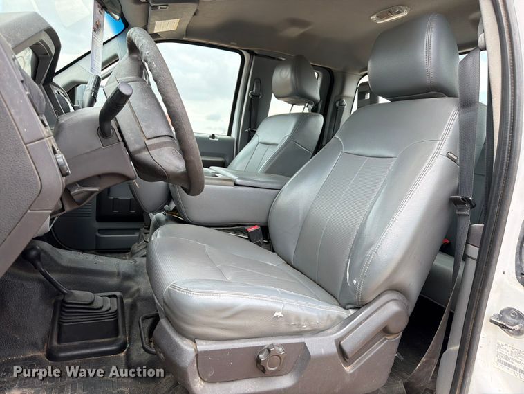 image for item EW2186 2013 Ford F250 Super Duty Ext. Cab pickup truck