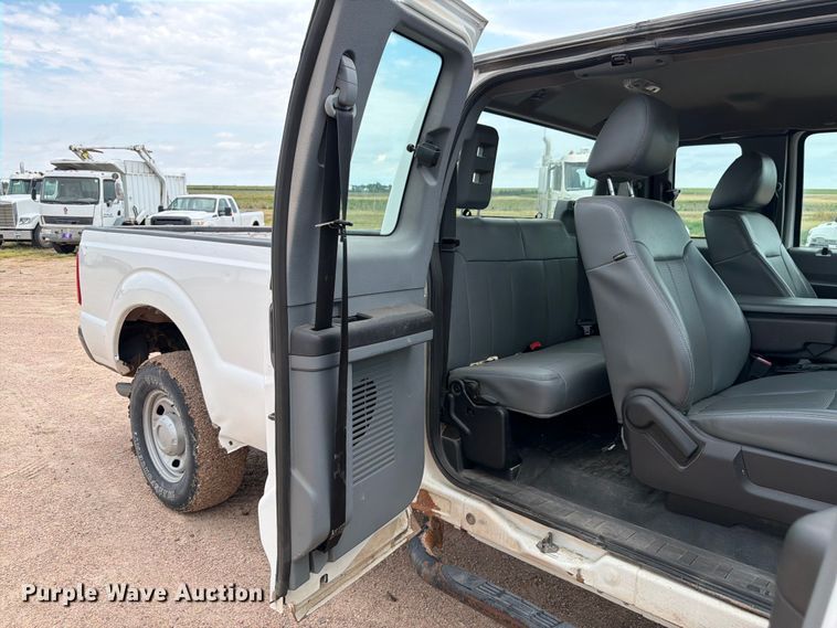 image for item EW2186 2013 Ford F250 Super Duty Ext. Cab pickup truck
