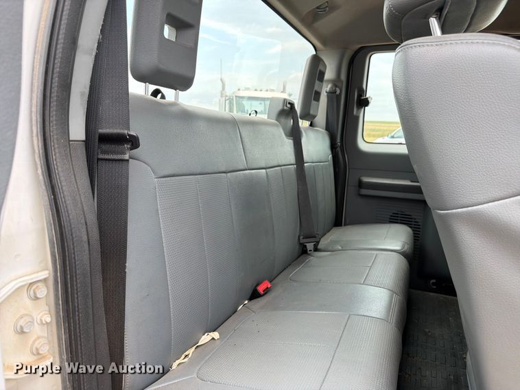 image for item EW2186 2013 Ford F250 Super Duty Ext. Cab pickup truck
