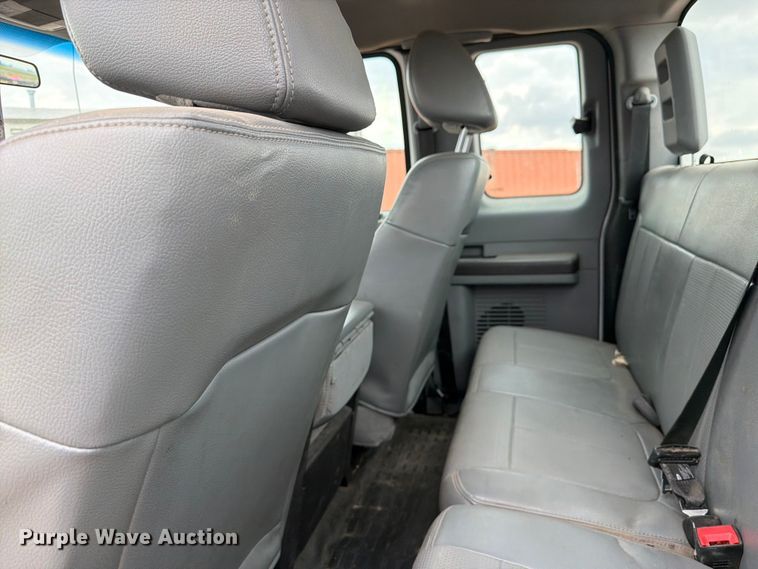 image for item EW2186 2013 Ford F250 Super Duty Ext. Cab pickup truck