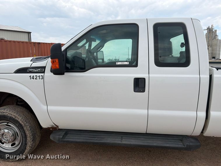 image for item EW2187 2015 Ford F250 Super Duty Ext. Cab pickup truck