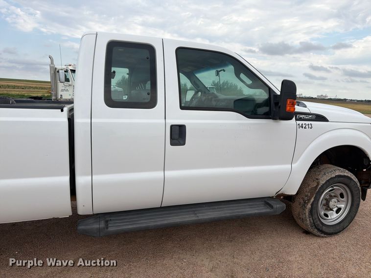 image for item EW2187 2015 Ford F250 Super Duty Ext. Cab pickup truck