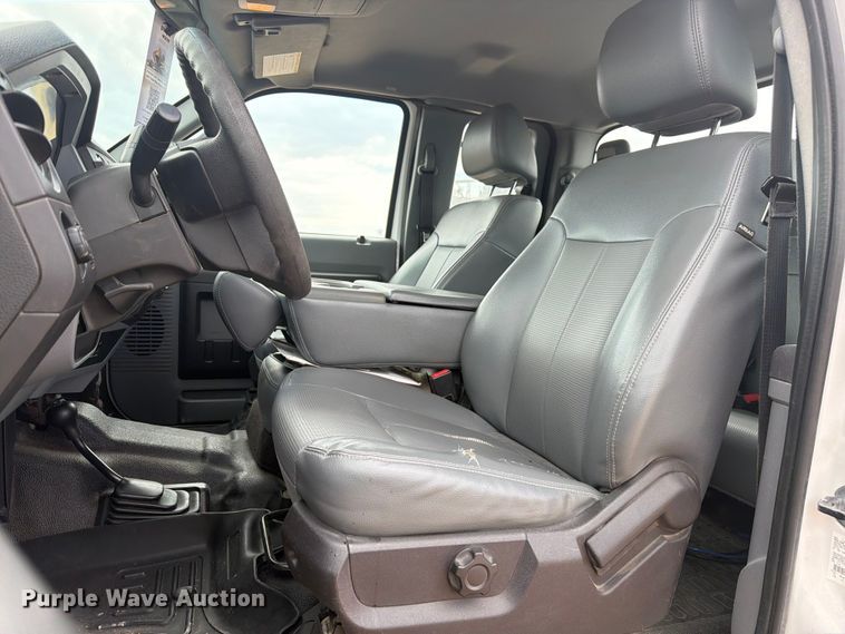 image for item EW2187 2015 Ford F250 Super Duty Ext. Cab pickup truck
