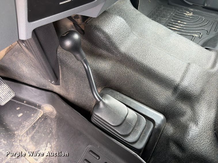 image for item EW2187 2015 Ford F250 Super Duty Ext. Cab pickup truck