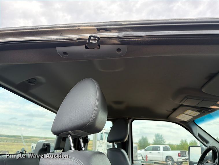 image for item EW2187 2015 Ford F250 Super Duty Ext. Cab pickup truck