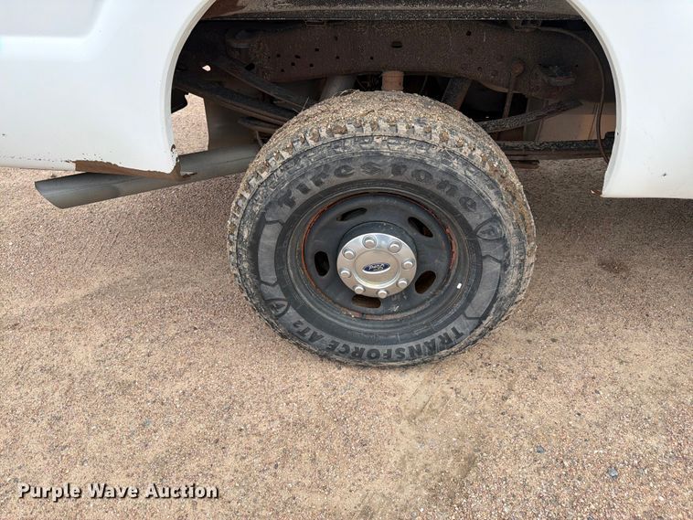 image for item EW2187 2015 Ford F250 Super Duty Ext. Cab pickup truck