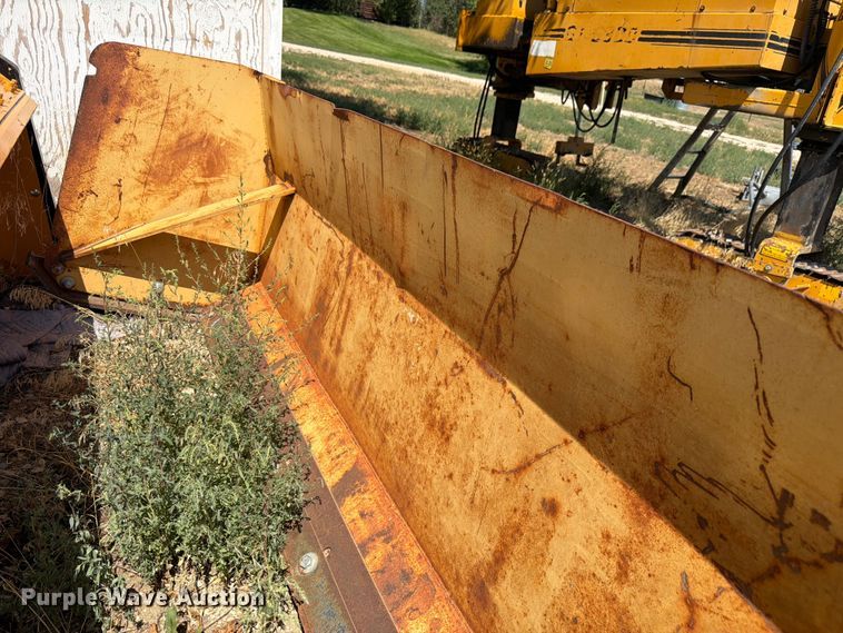 image for item EW2196 Skid steer snow pusher