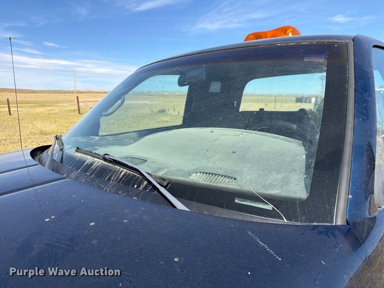 image for item EW2198 2001 Dodge Ram 2500 Ext. Cab pickup truck