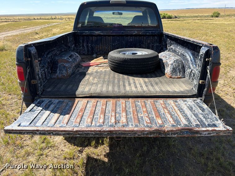 image for item EW2198 2001 Dodge Ram 2500 Ext. Cab pickup truck
