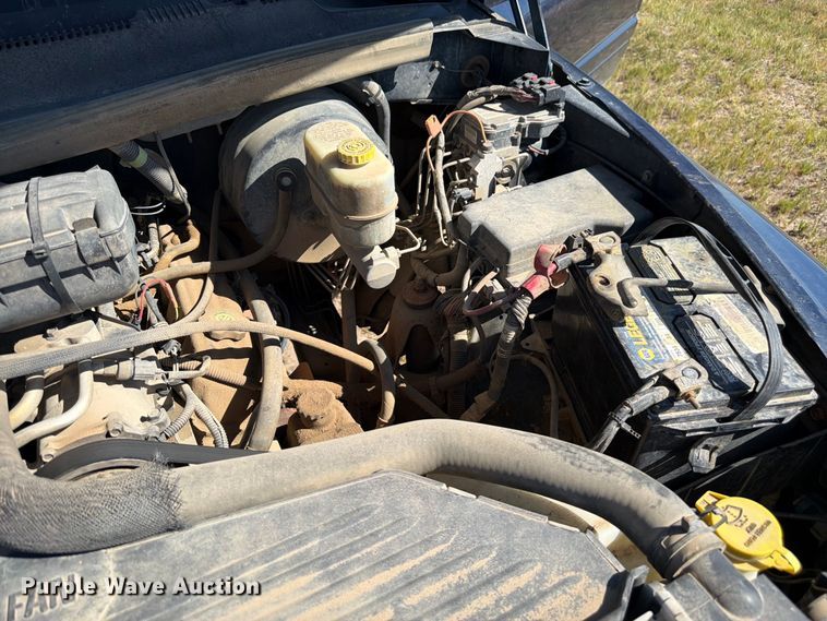 image for item EW2198 2001 Dodge Ram 2500 Ext. Cab pickup truck