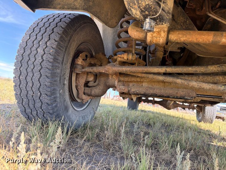 image for item EW2198 2001 Dodge Ram 2500 Ext. Cab pickup truck