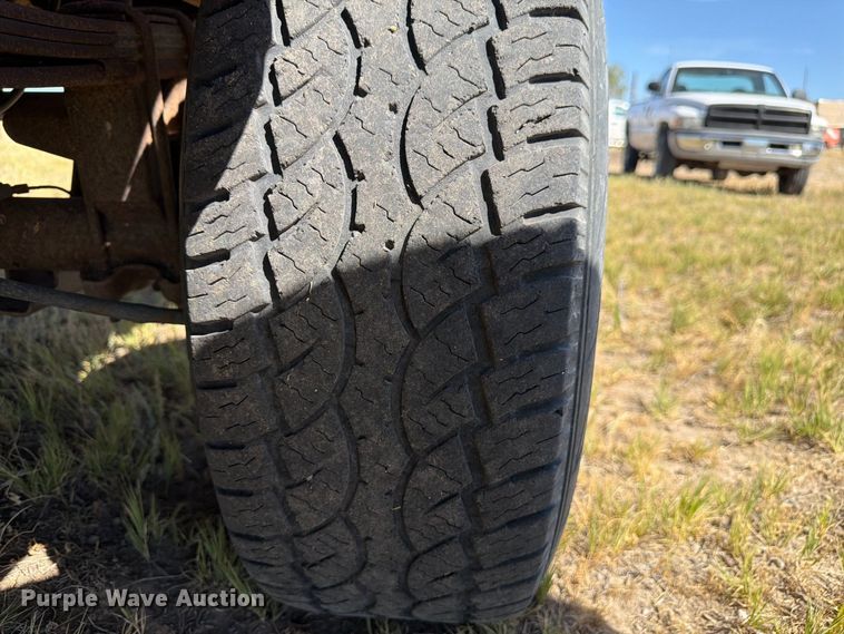 image for item EW2198 2001 Dodge Ram 2500 Ext. Cab pickup truck