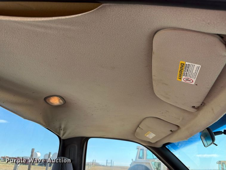 image for item EW2199 2001 Dodge Ram 1500 pickup truck