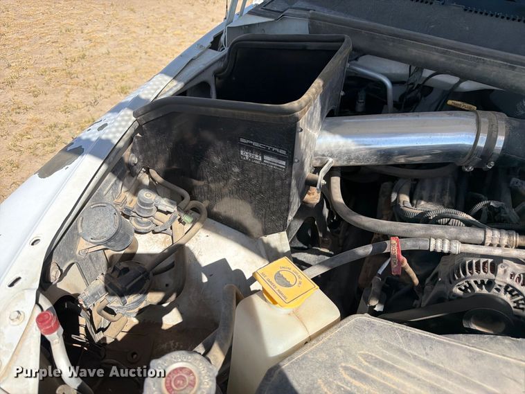 image for item EW2199 2001 Dodge Ram 1500 pickup truck