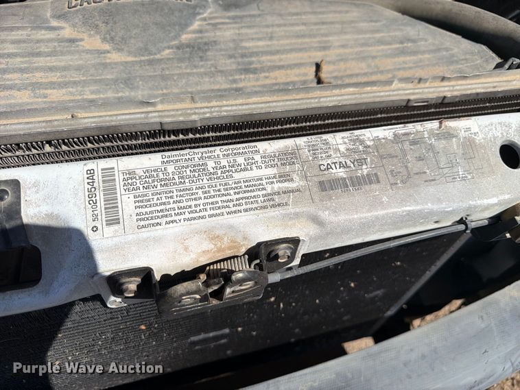 image for item EW2199 2001 Dodge Ram 1500 pickup truck