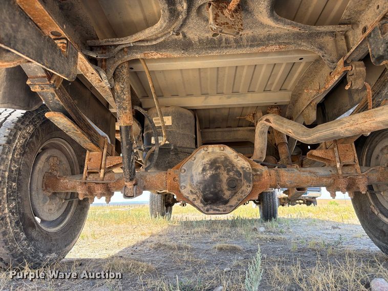 image for item EW2199 2001 Dodge Ram 1500 pickup truck
