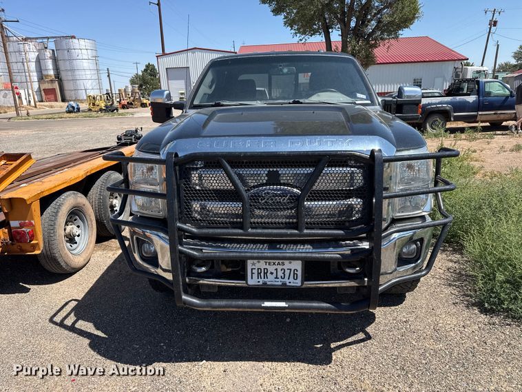 image for item EW4264 2012 Ford F250 Super Duty Crew Cab pickup truck