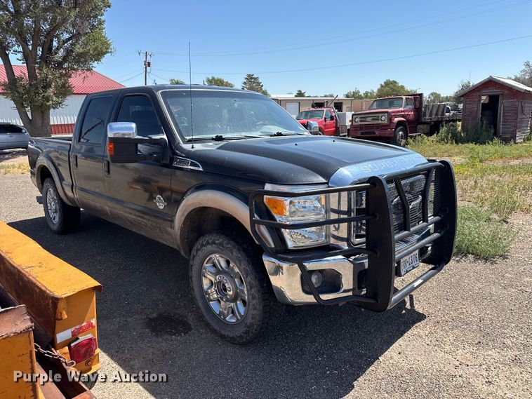 image for item EW4264 2012 Ford F250 Super Duty Crew Cab pickup truck