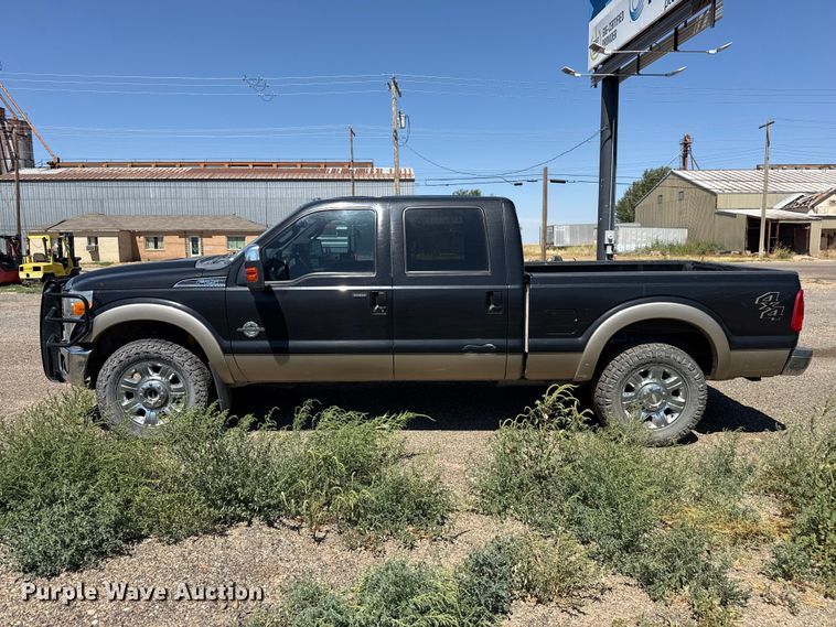 image for item EW4264 2012 Ford F250 Super Duty Crew Cab pickup truck