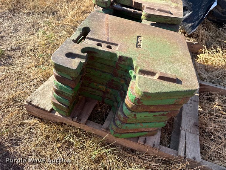 image for item EW4316 (16) John Deere suitcase weights