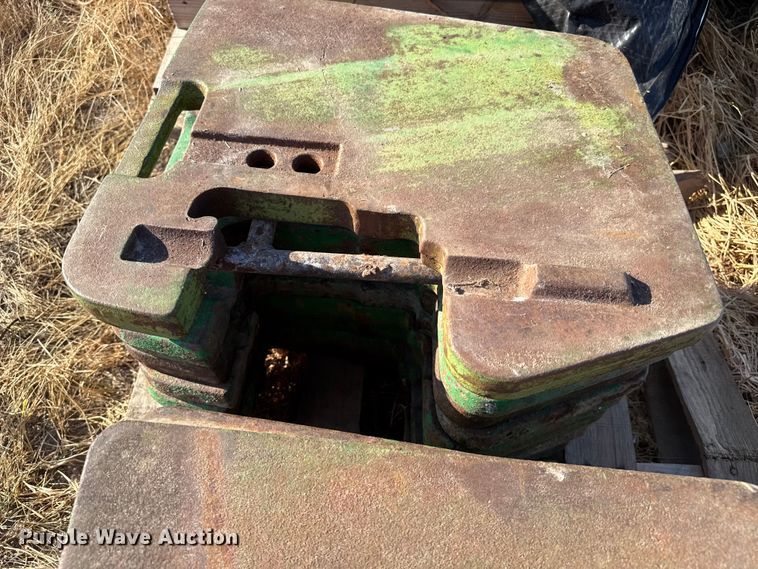 image for item EW4316 (16) John Deere suitcase weights