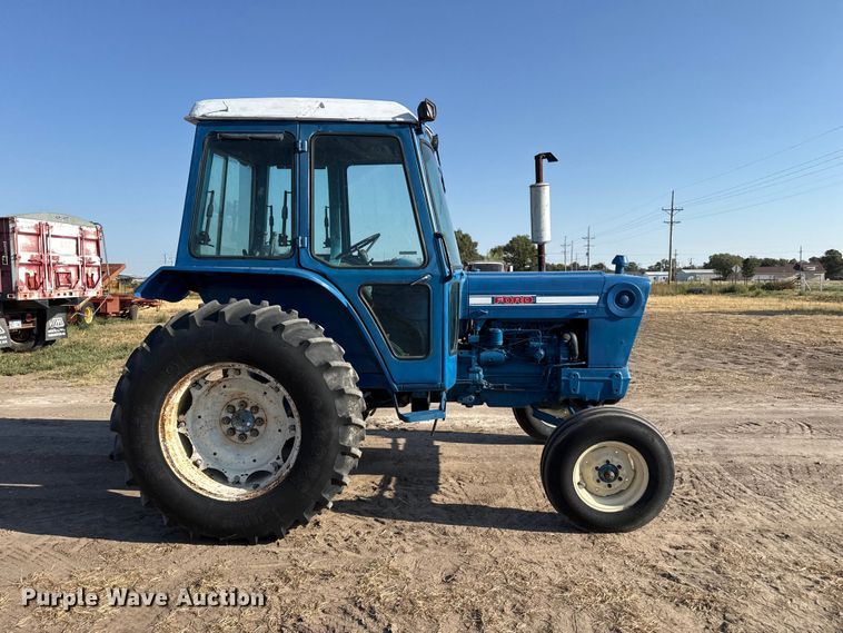 image for item EW4319 1980 Ford 6600 tractor