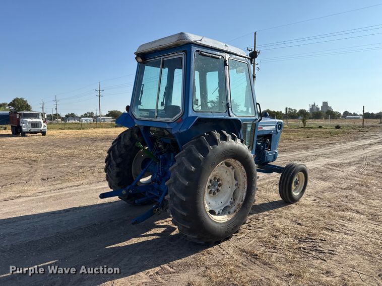 image for item EW4319 1980 Ford 6600 tractor