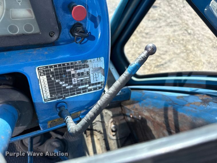 image for item EW4319 1980 Ford 6600 tractor