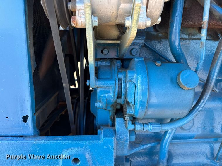 image for item EW4319 1980 Ford 6600 tractor
