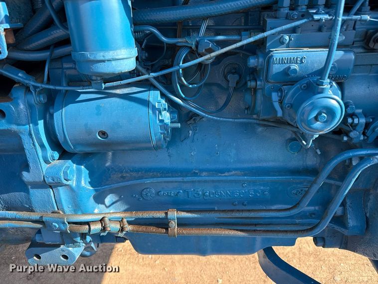 image for item EW4319 1980 Ford 6600 tractor
