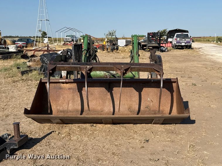 image for item EW4320 Great Bend 870 loader