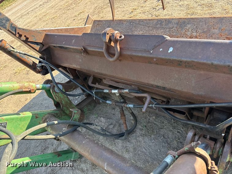 image for item EW4320 Great Bend 870 loader