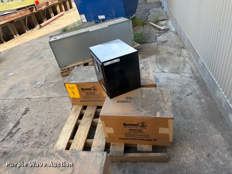 image for item EW5021 (4) Buyer toolboxes
