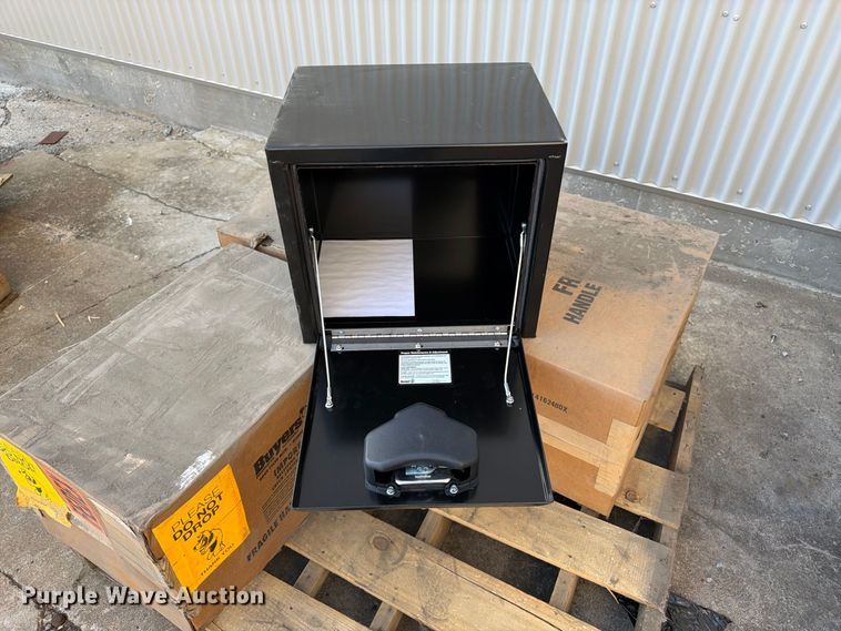 image for item EW5021 (4) Buyer toolboxes