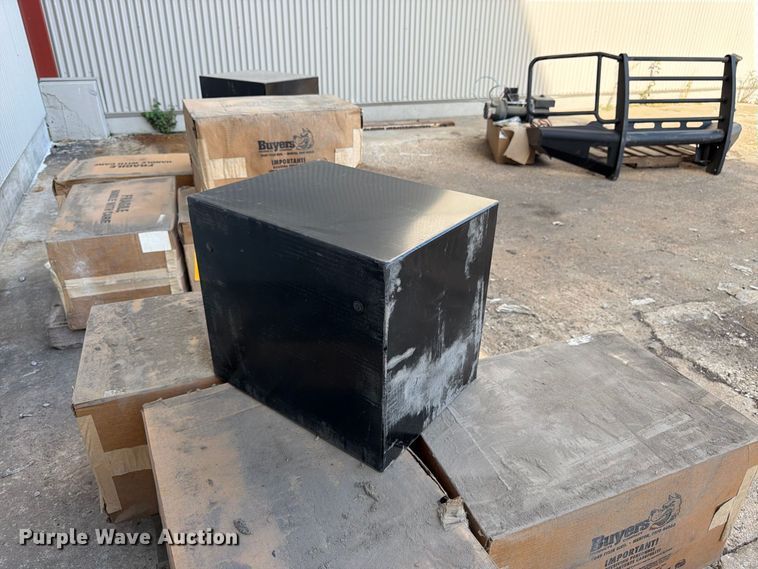 image for item EW5021 (4) Buyer toolboxes