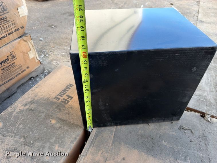 image for item EW5021 (4) Buyer toolboxes